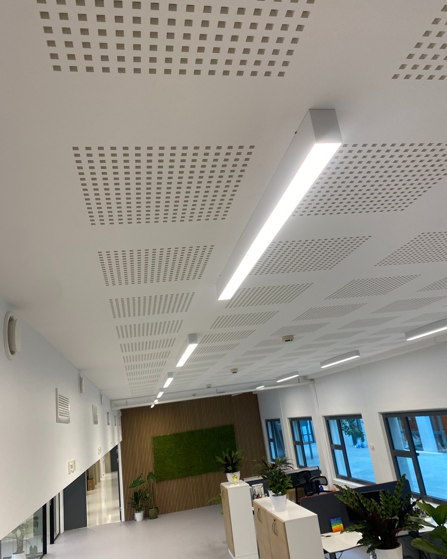 SANE og innfelt LED-panel installasjon